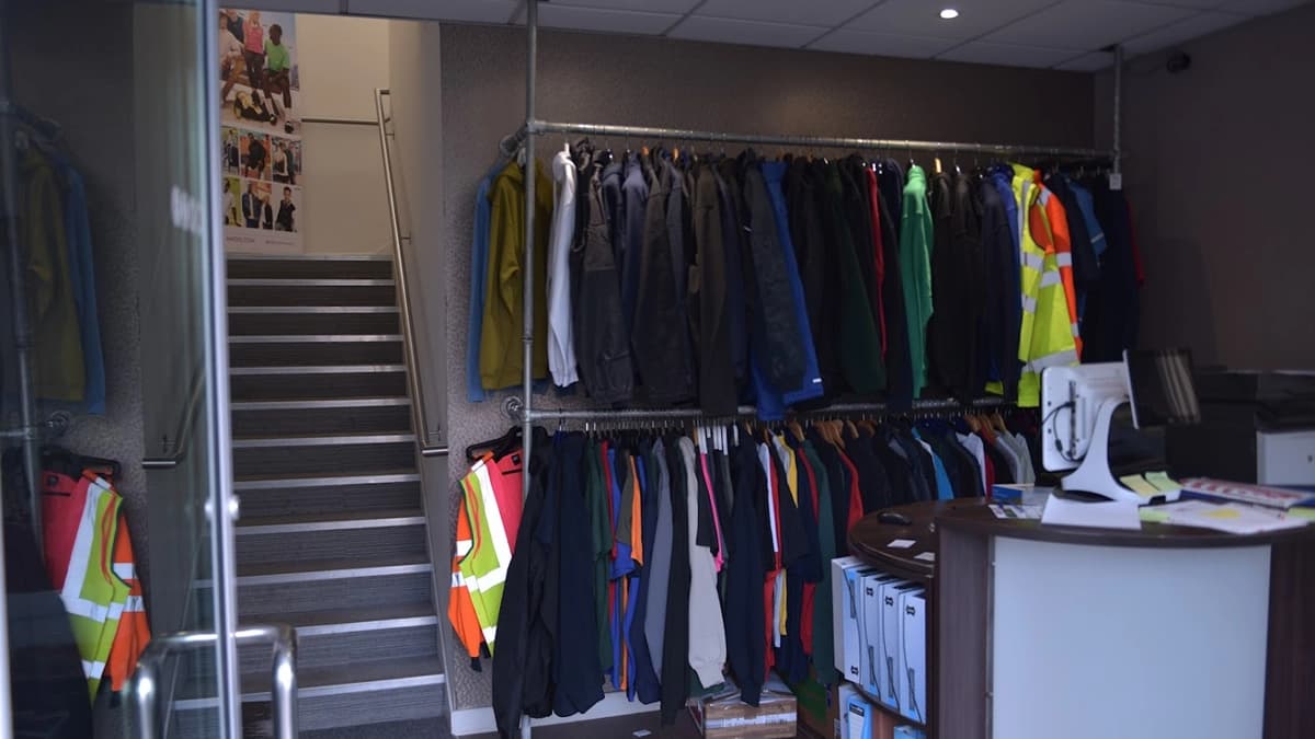 Personalised clothing with embroidery and print options