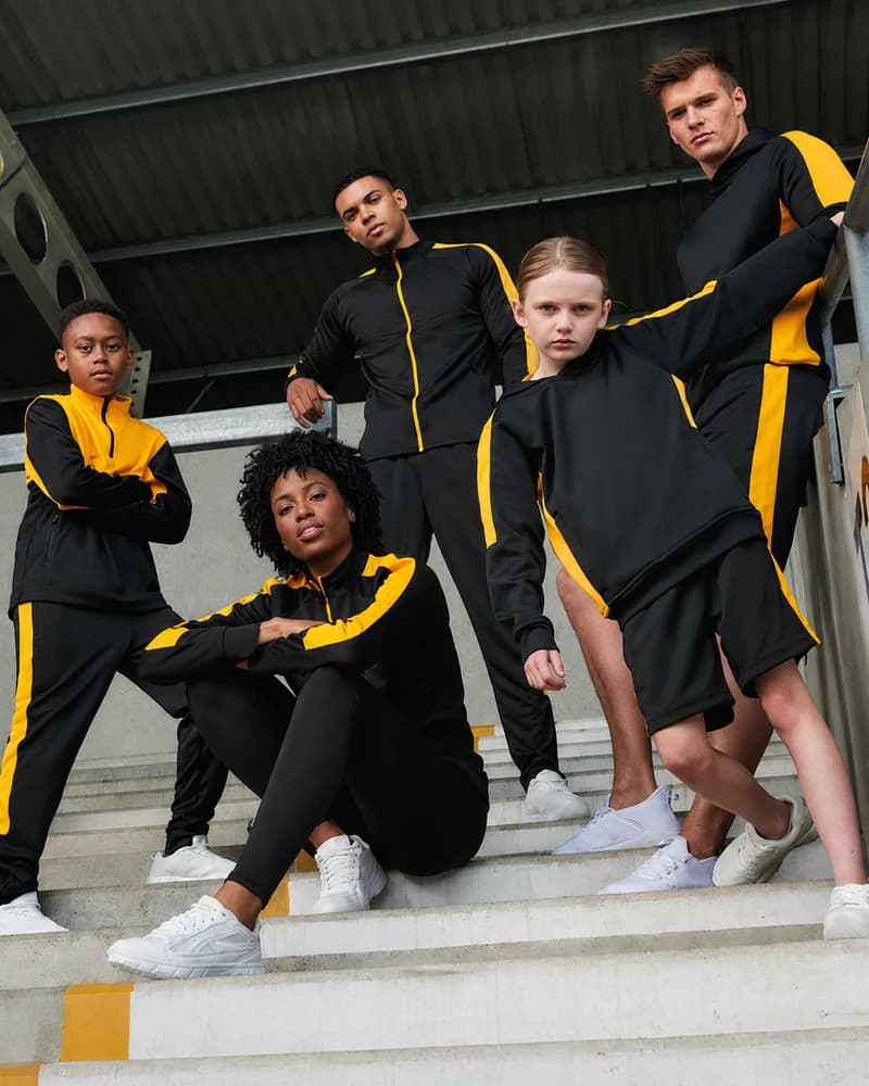 Personalised sportswear and teamwear